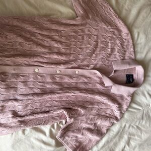 Abercrombie & Fitch Light Pink Knit Shirt